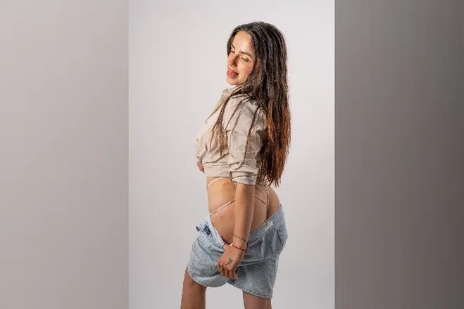 OnlyFans cuenta melodyyteen header 2