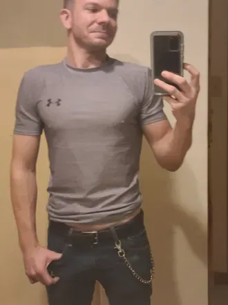 OnlyFans account  notbobbysadler avatar 1