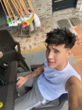 OnlyFans cuenta damian_key27 avatar 1