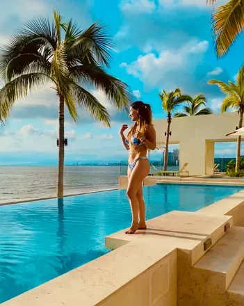 OnlyFans cuenta erikaiturriaga header 2