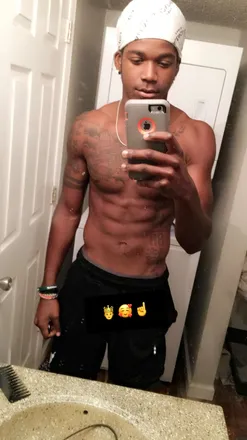 OnlyFans cuenta u100840203 header 2