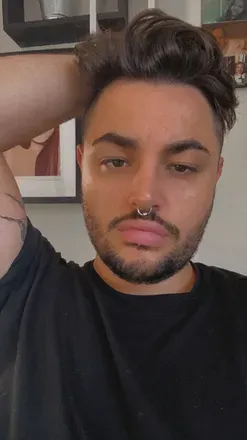 OnlyFans account  aurheon avatar 1