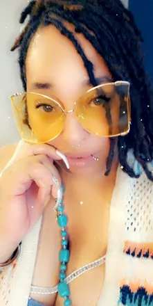 OnlyFans cuenta only1almondeyes header 2