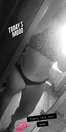 OnlyFans cuenta cheekycherry_00 avatar 1