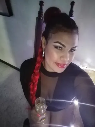 OnlyFans cuenta katyade header 2