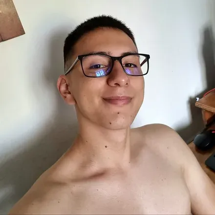 OnlyFans cuenta j990123 avatar 1