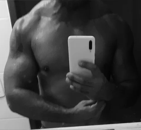 OnlyFans account  mrbonds header 2