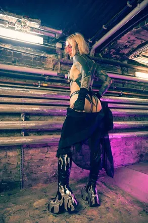 OnlyFans cuenta layla.x header 2