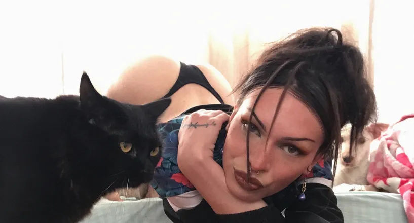 OnlyFans cuenta glamonatrixx header 2