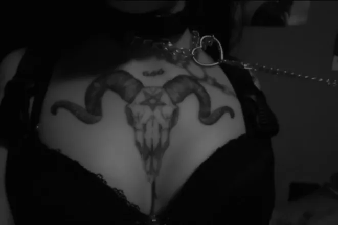 OnlyFans cuenta breathisbadtoo header 2