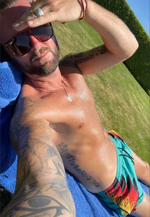 OnlyFans cuenta u19145642 header 2