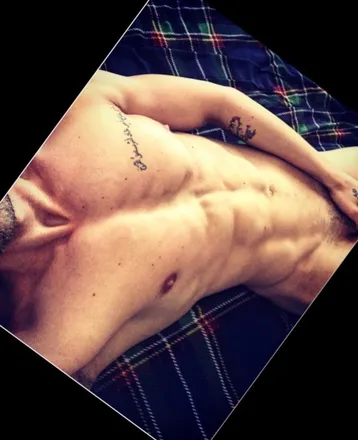 OnlyFans cuenta u246530337 header 1