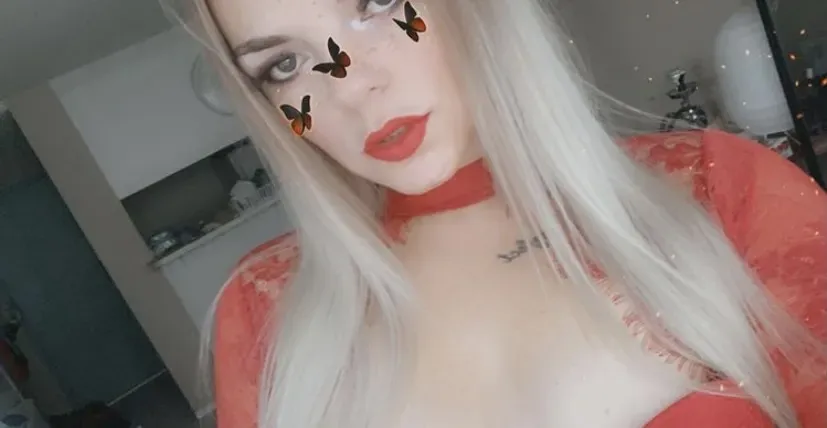 OnlyFans cuenta hazeychanel header 2