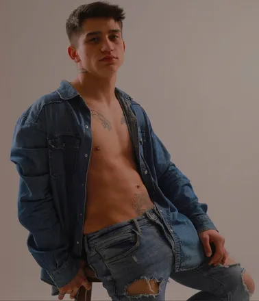 OnlyFans account  walterpipe header 2