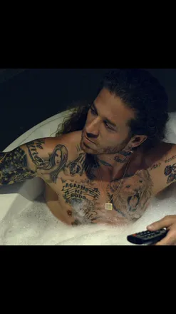 OnlyFans cuenta mickymunday header 2
