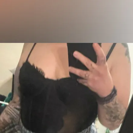 OnlyFans cuenta laceyxrayne header 2