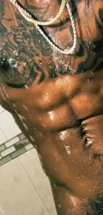 OnlyFans account  foreignnybbc avatar 1
