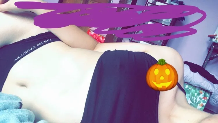 OnlyFans cuenta janetheevirgin header 2