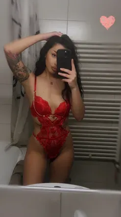 OnlyFans cuenta medeea_vip avatar 1