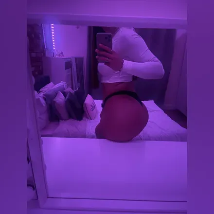 OnlyFans cuenta larabaddiexo header 2