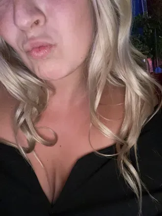 OnlyFans cuenta spicyelliiee avatar 1