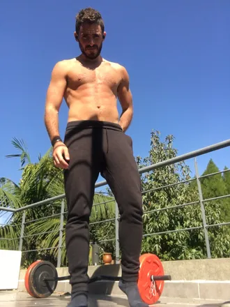 OnlyFans account  u147606312 header 2