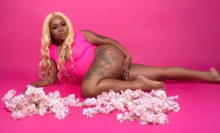 OnlyFans cuenta suga_nae44 header 2