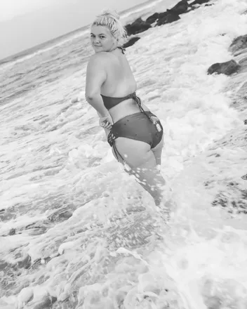 OnlyFans cuenta wild_flower09 header 2