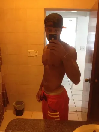 OnlyFans cuenta zdaddy25 avatar 1