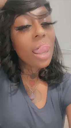 OnlyFans cuenta sypmyjuycebox avatar 1