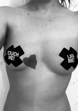 OnlyFans of playfulandbeautifulpussy