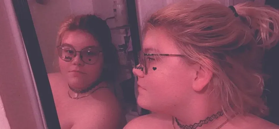 OnlyFans cuenta clover_boo header 2