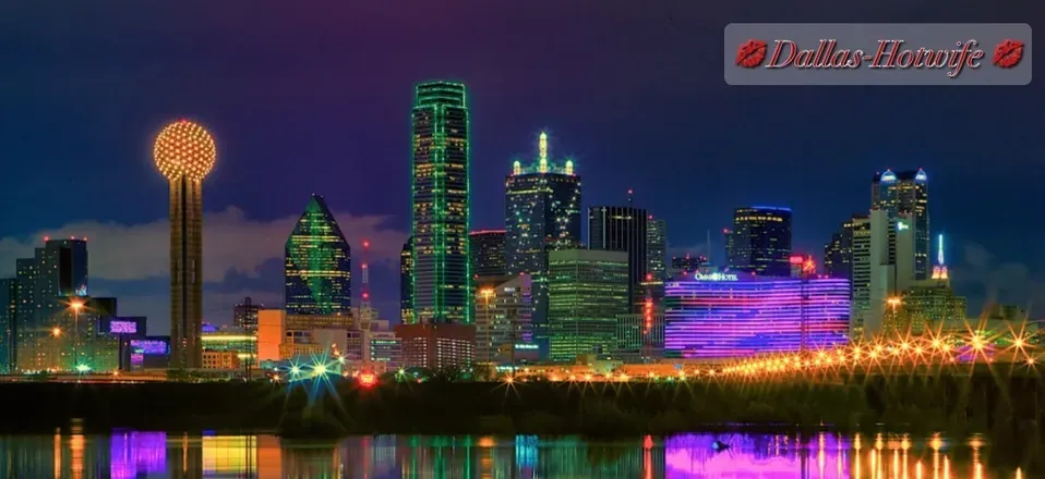 OnlyFans cuenta dallashotwife header 2