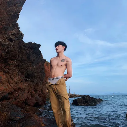 OnlyFans cuenta followozzo header 2