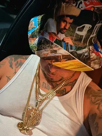 OnlyFans account  hennyboyzz87 header 2
