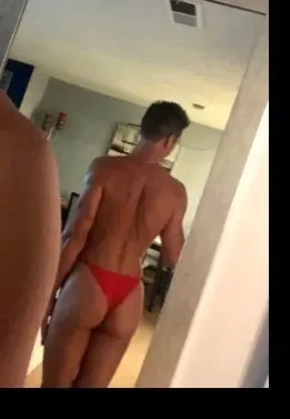 OnlyFans account  feminineboyfitness avatar 1