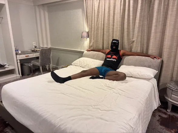 OnlyFans cuenta mr.blkbkk header 2