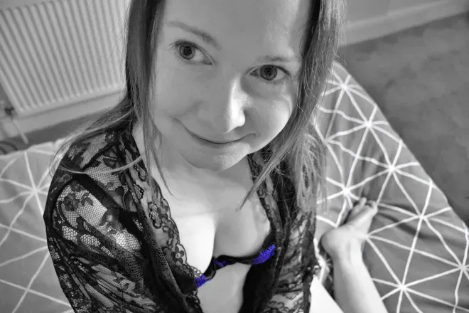 OnlyFans cuenta naughtyladynextdoor avatar 1