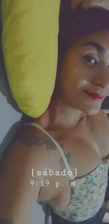 OnlyFans cuenta michellecalero header 1