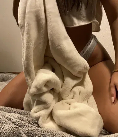OnlyFans cuenta louisegeez header 2
