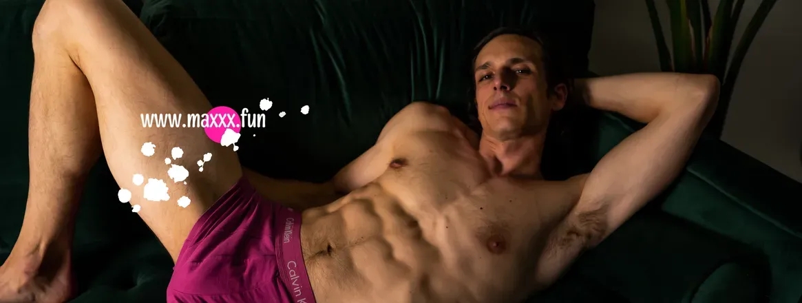 OnlyFans cuenta maxxxcb224 header 2