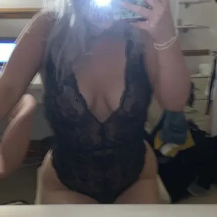 OnlyFans account  user210902 avatar 1