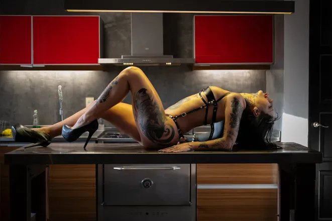 OnlyFans account  wolfdoll header 2