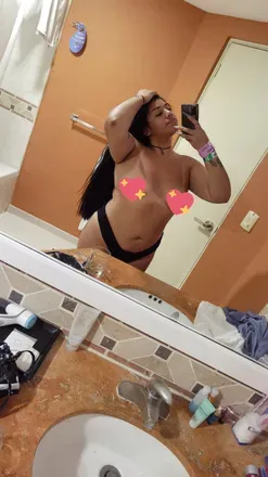 OnlyFans cuenta purple_cherry avatar 1