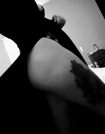 OnlyFans cuenta luna_no_face header 2