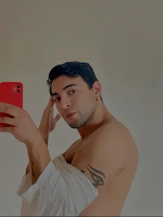 OnlyFans cuenta ernielove94 avatar 1