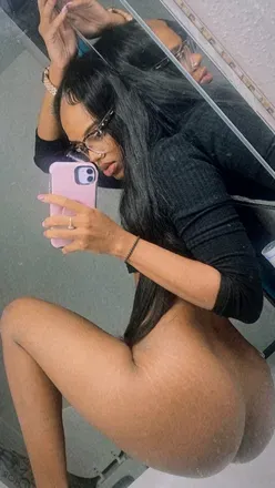 OnlyFans cuenta mourkokoplease avatar 1