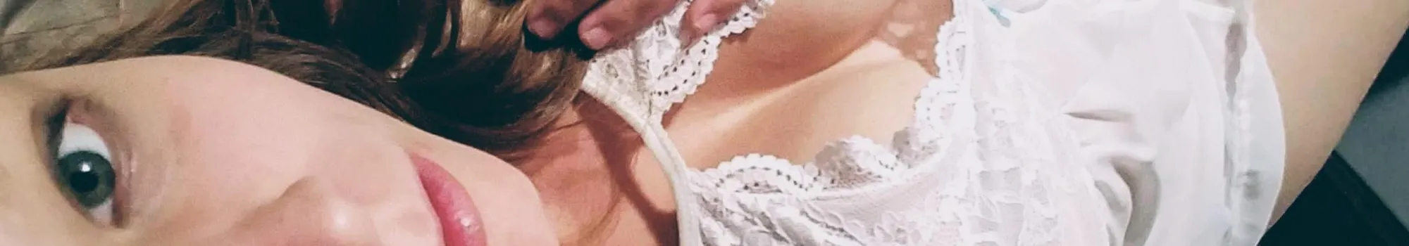 OnlyFans cuenta divinesunshinexoxo header 2