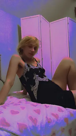 OnlyFans account  blondebabiesx header 2
