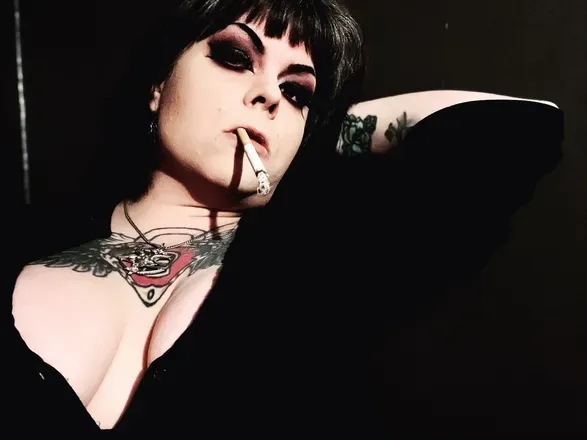 OnlyFans cuenta veronikafevers7 header 2